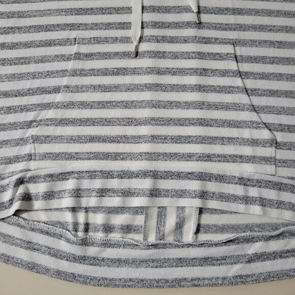 Market & Spruce Perine Pocket Gray Stripe Hooded Long Sleeve Pullover Top - Picture 12 of 15